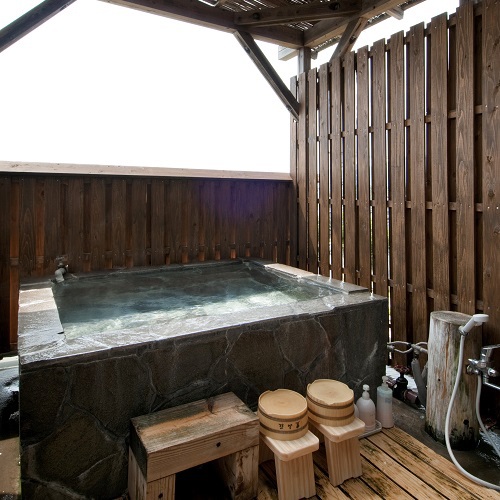 【部屋】A 露天風呂付客室の風呂