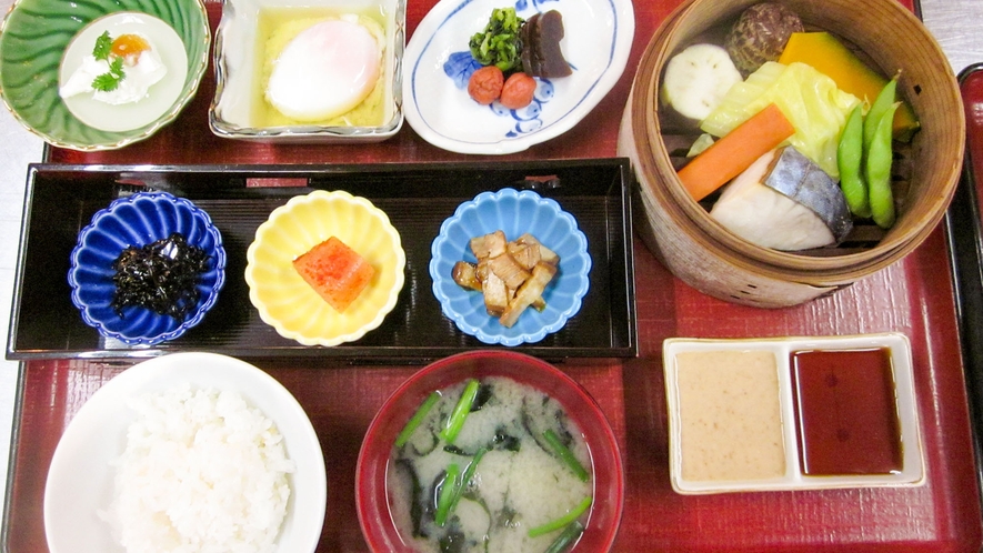 【朝食一例】地獄蒸し和定食