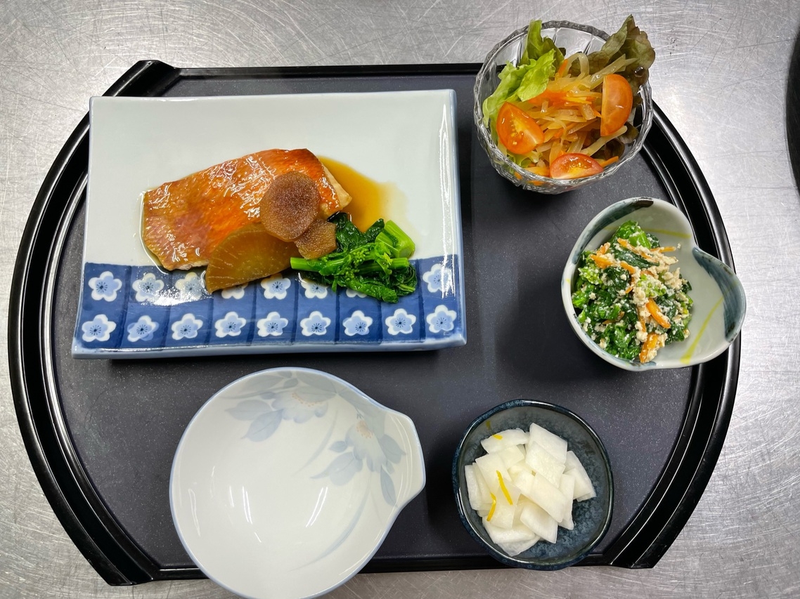 【金目鯛しゃぶしゃぶ・金目鯛切り身煮付けプラン】24時間入浴OK！源泉掛け流し温泉が楽しめる宿