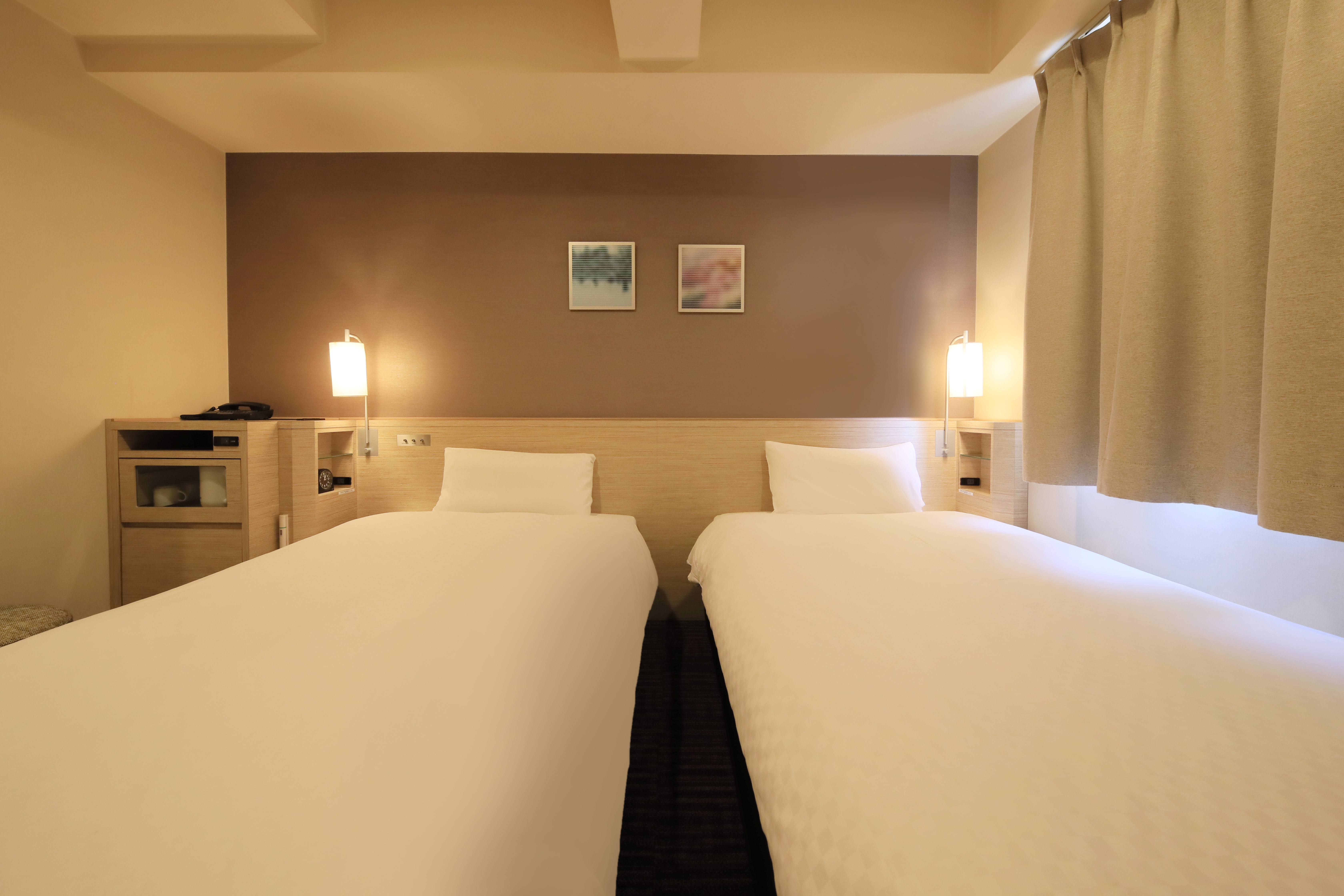 ツイン(19㎡ / 110cmサイズベッド)