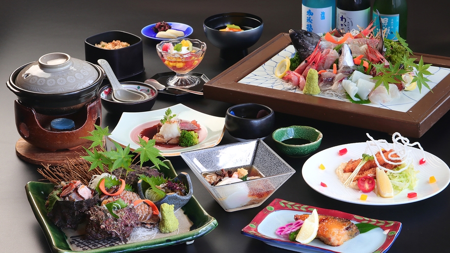【松コース】鮮やかな海鮮料理に地魚と貝造りを合わせた贅沢コース