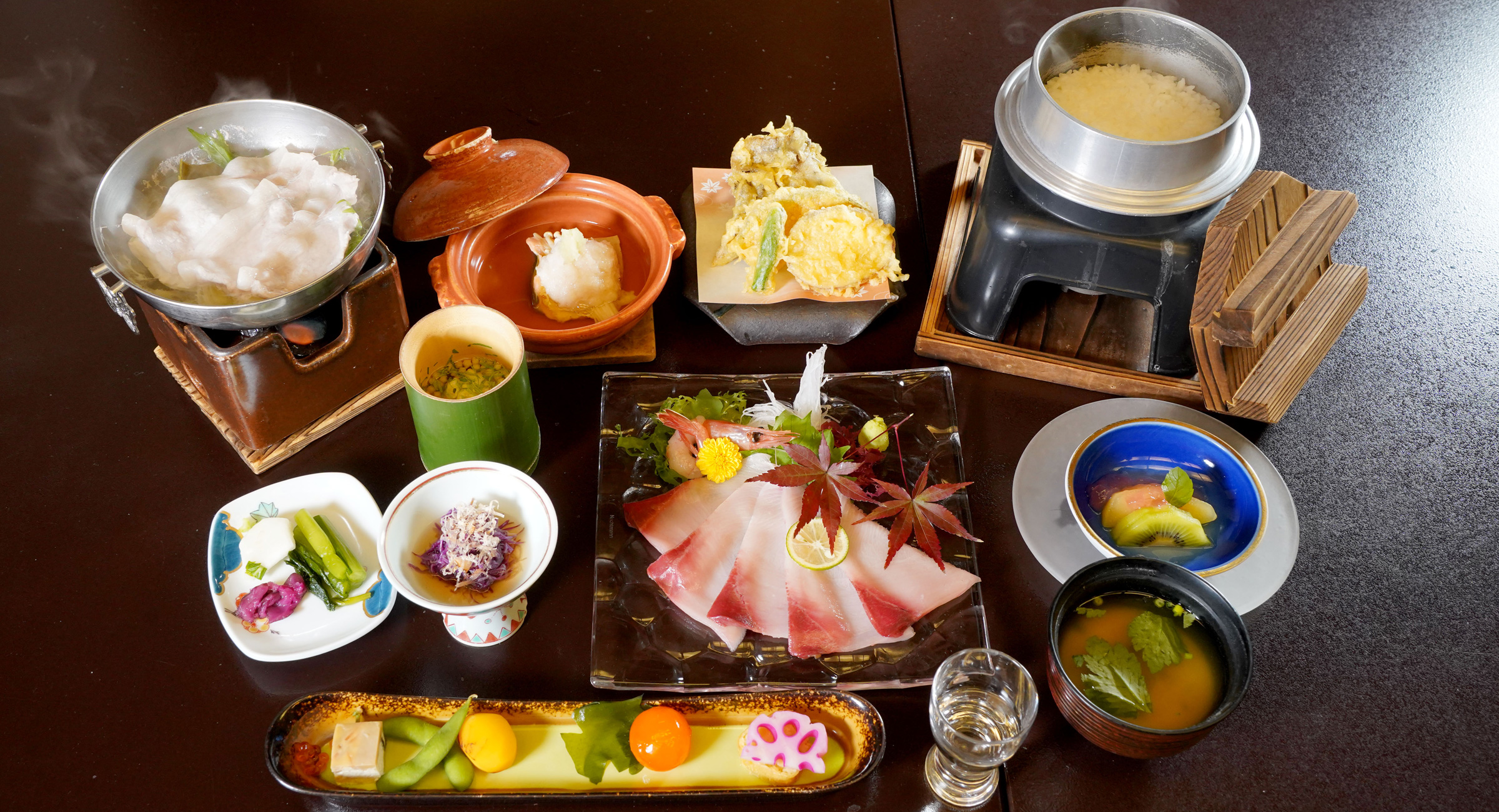 滝乃湯御膳　夕食一例