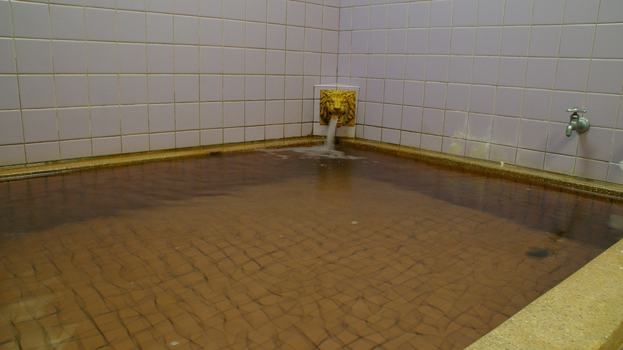 *【女湯】天然ラジウム温泉。２４時間入浴可能ですので、お好きな時に温泉をお楽しみいただけます。