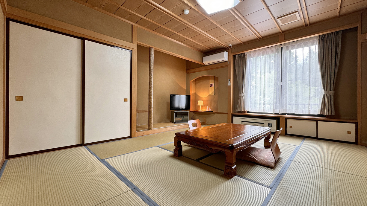 【禁煙】和室10畳（トイレ付）