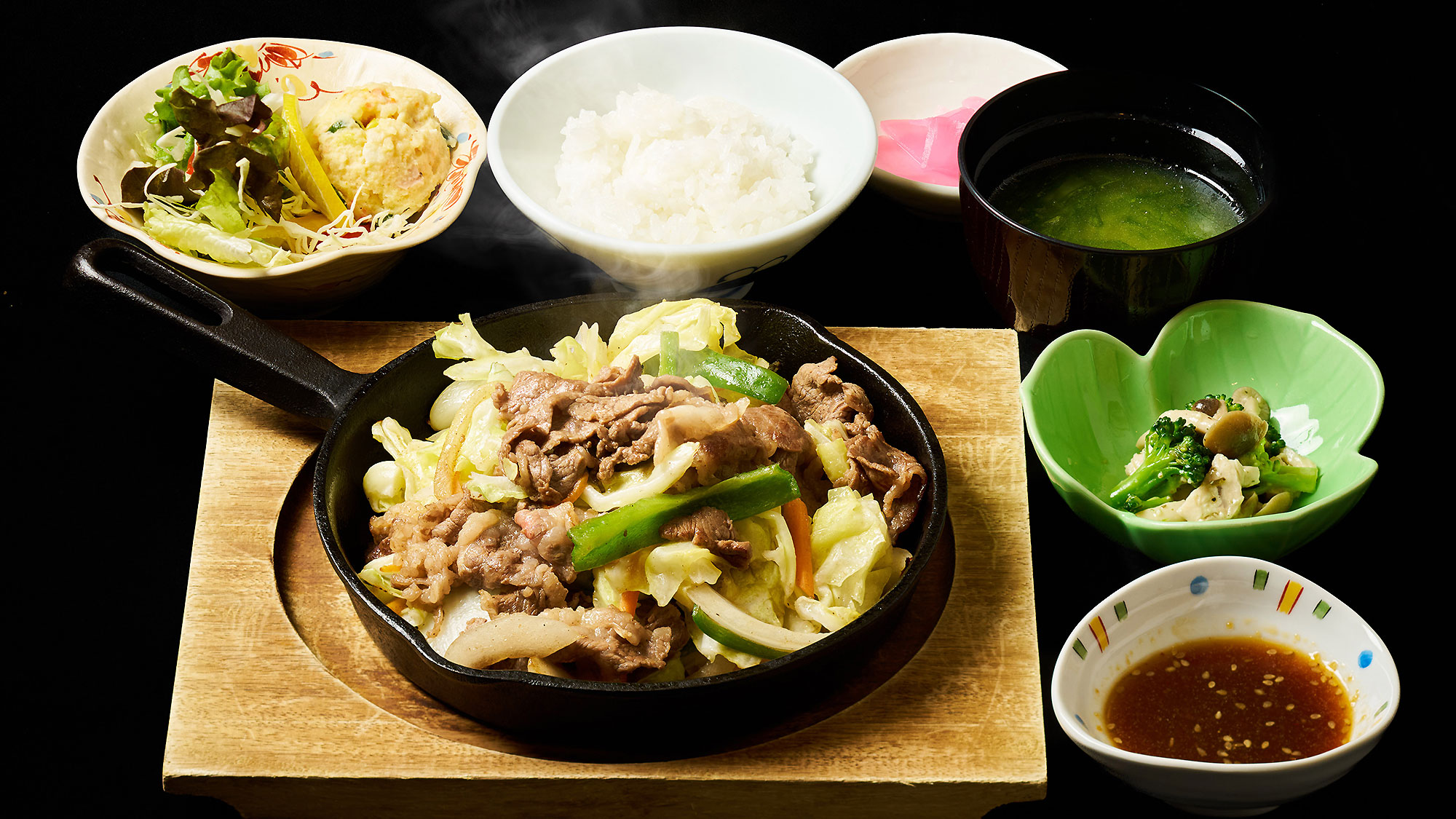 ・【料理一例】五島牛を思う存分味わえる『五島牛鉄板焼セット』