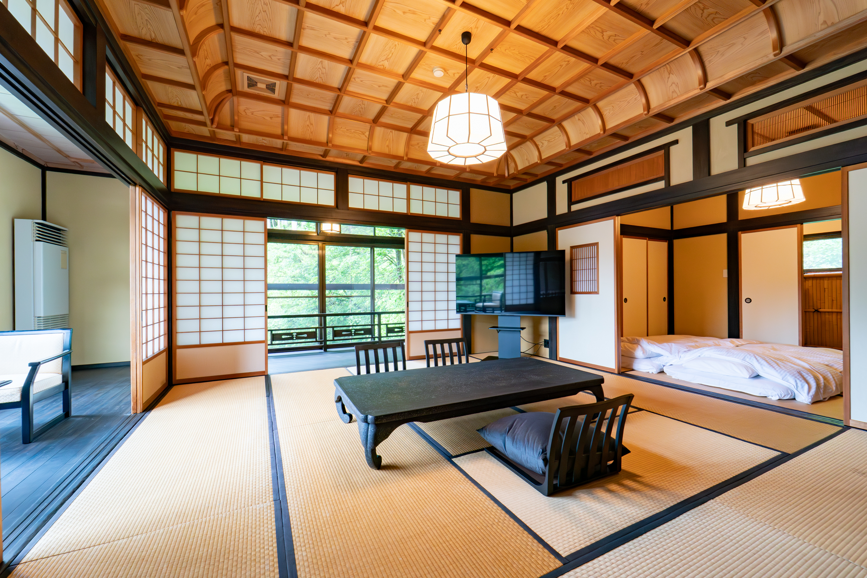 二間続き和室角部屋