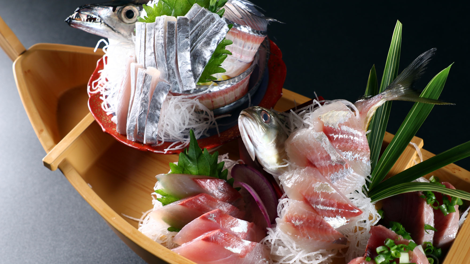 料理　小舟盛り◆季節の地魚タチウオはしっかりとした食感と旨味が最高です*