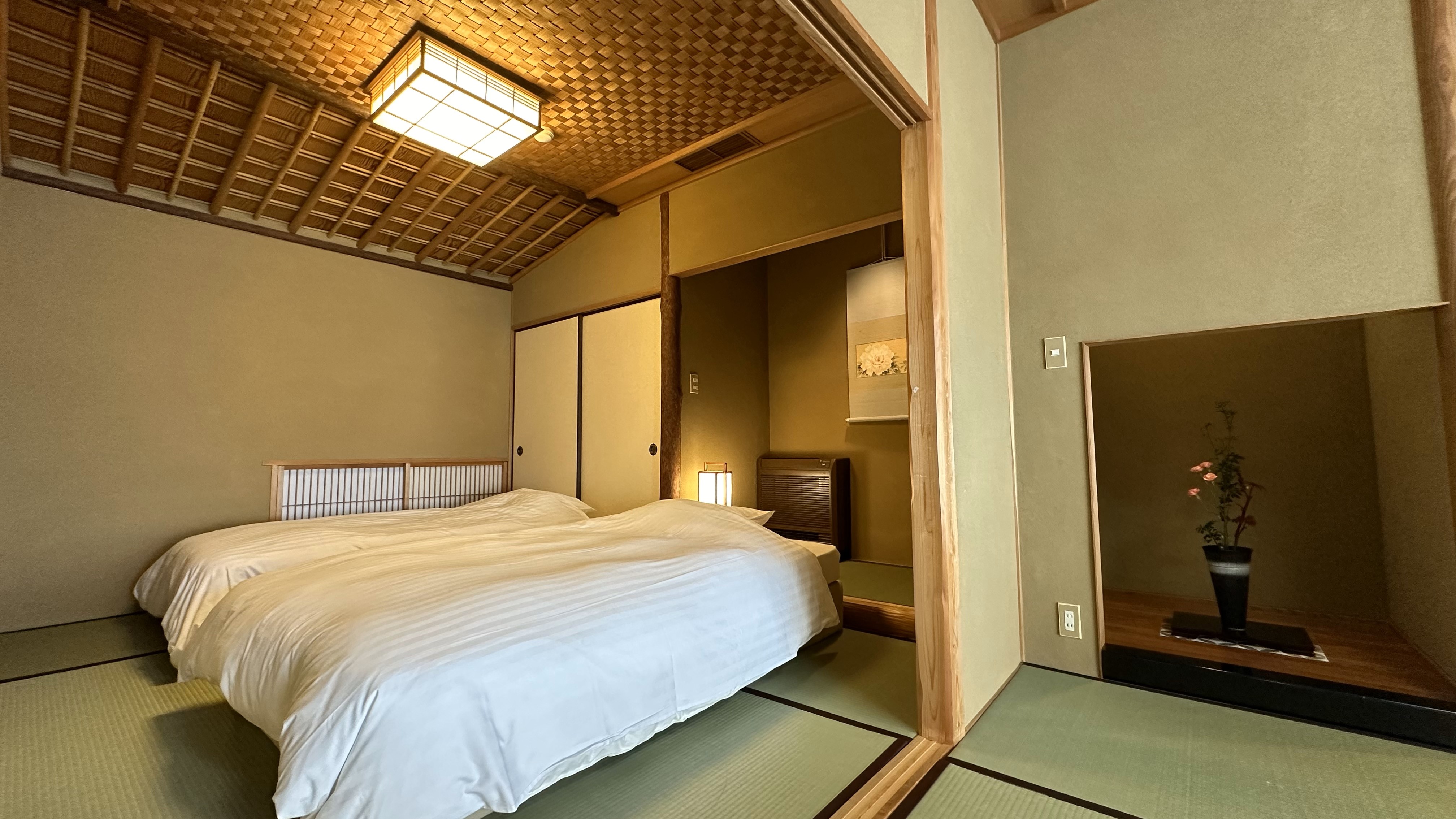 西棟2階　美空　客室ベッド