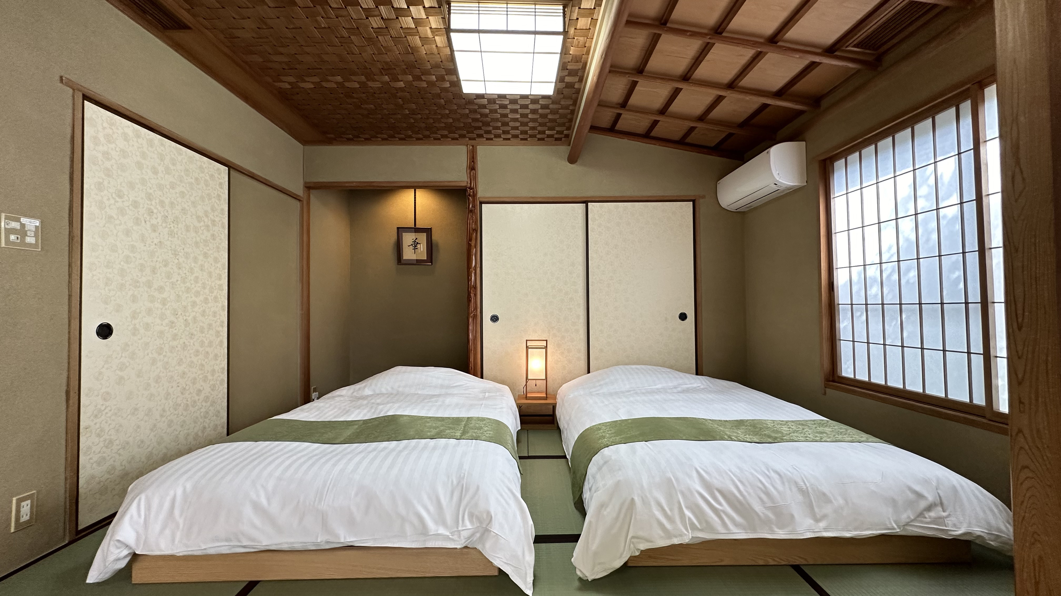 東棟1階　煌輝　客室ベッド