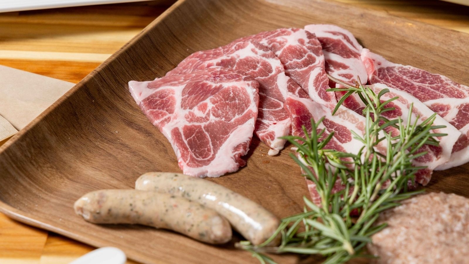 【ワンちゃんとお泊り】ドッグラン使い放題×スタンダードnatural BBQコース＜1泊2食付き＞