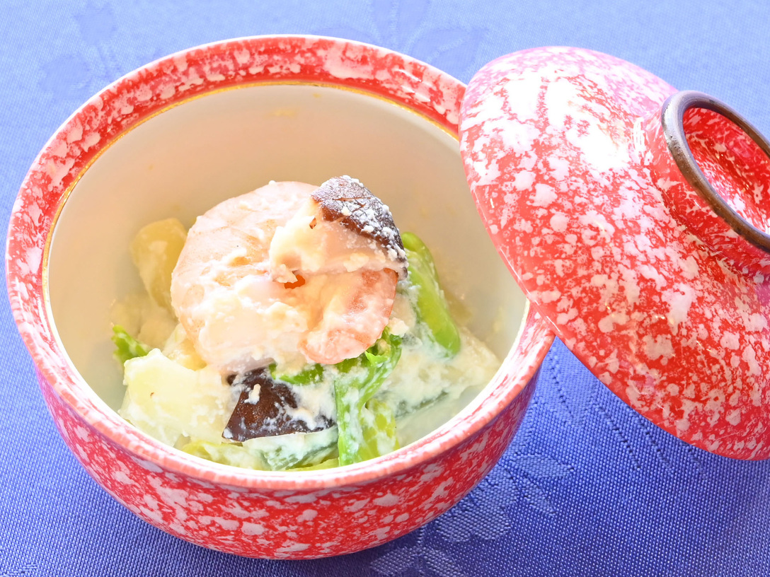 【おもてなし和会席】旬の食材を盛り込んだ、おもてなし房総和会席コース＜1泊2食付き＞