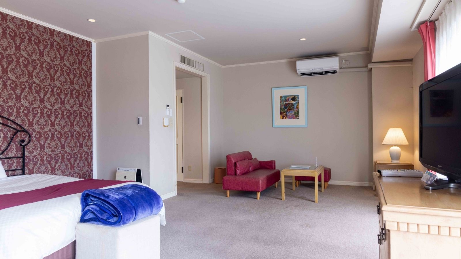 デラックス・ホテル