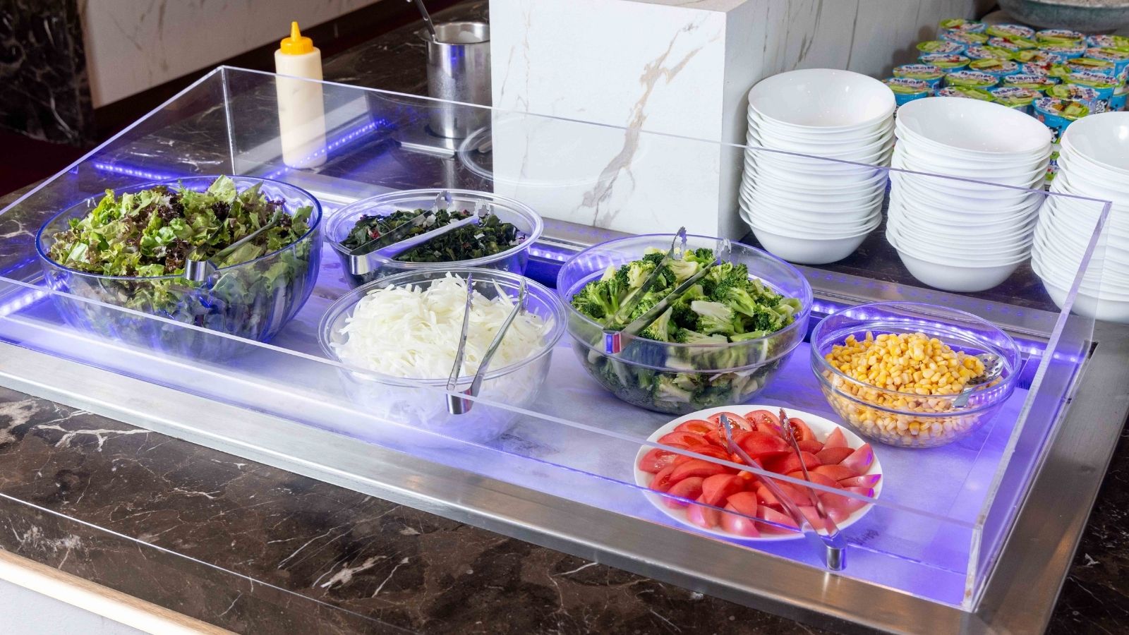 朝食 バイキング