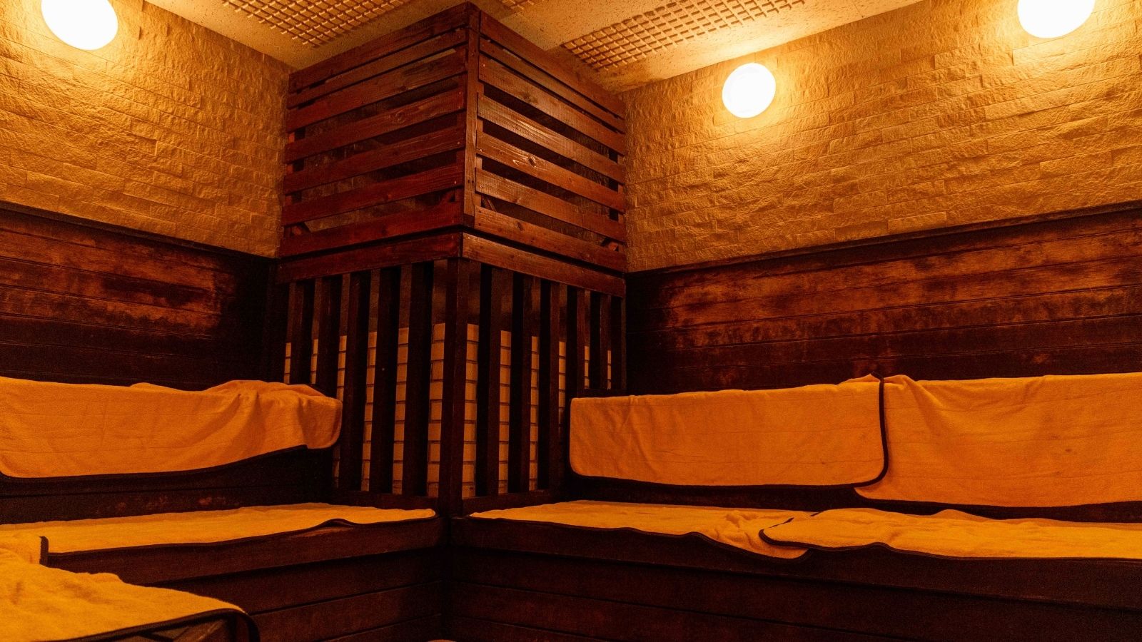 サウナ