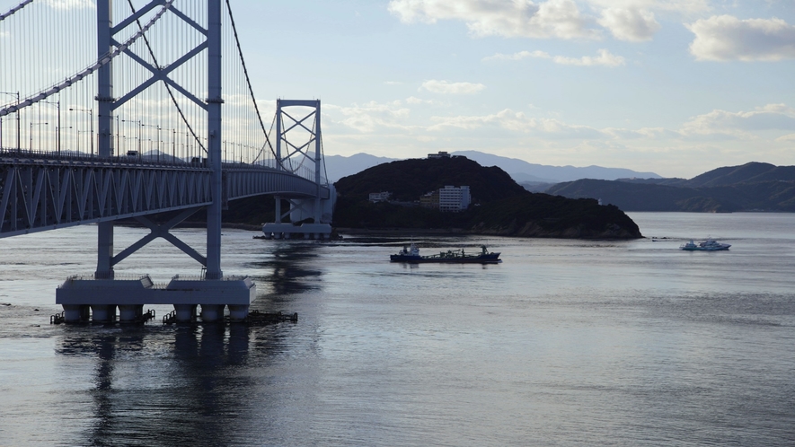 大鳴門橋