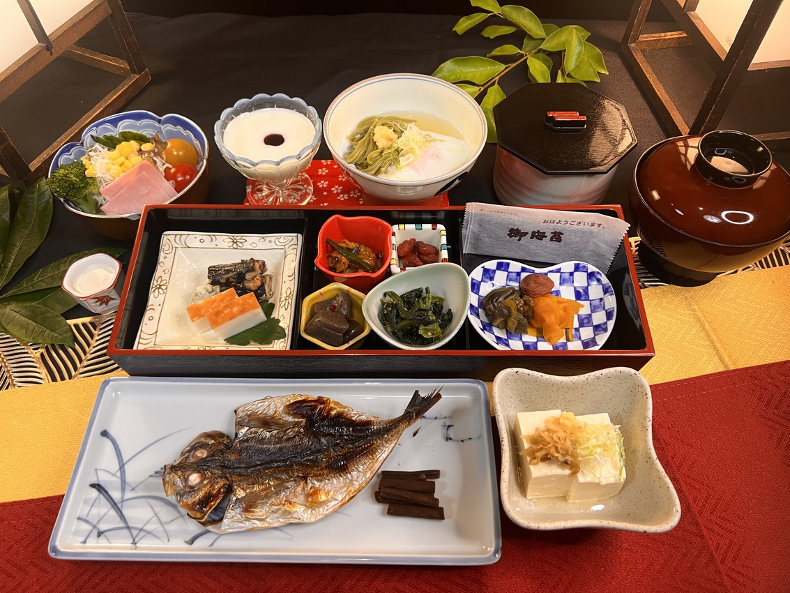 【新お手軽プラン♪】1泊朝食付♪無料貸切風呂は何度でも◎