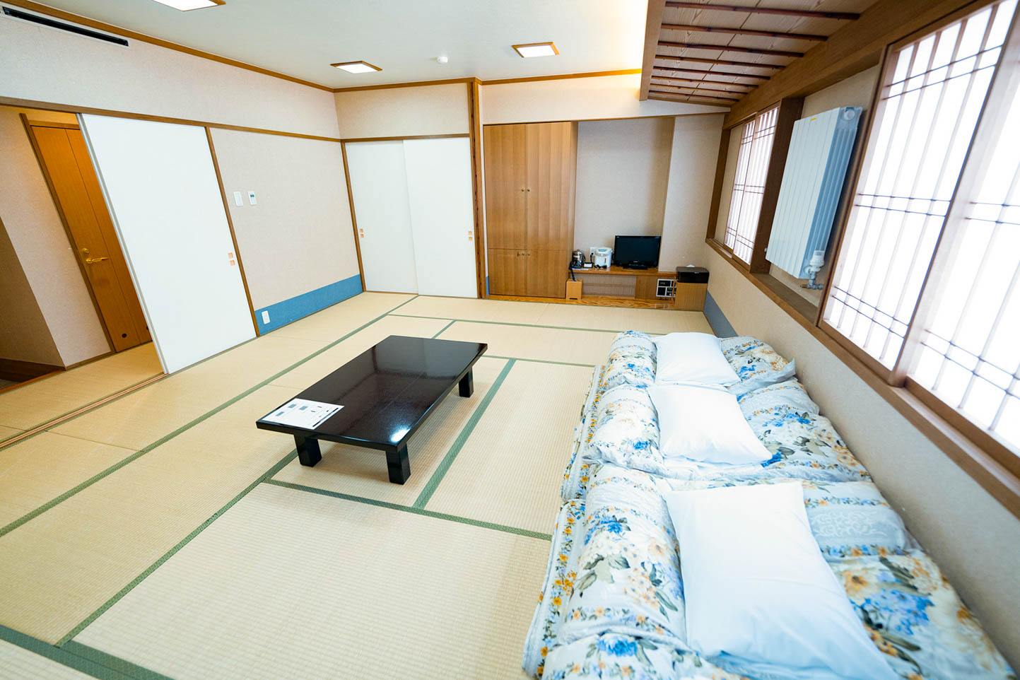 和室15畳　室内③