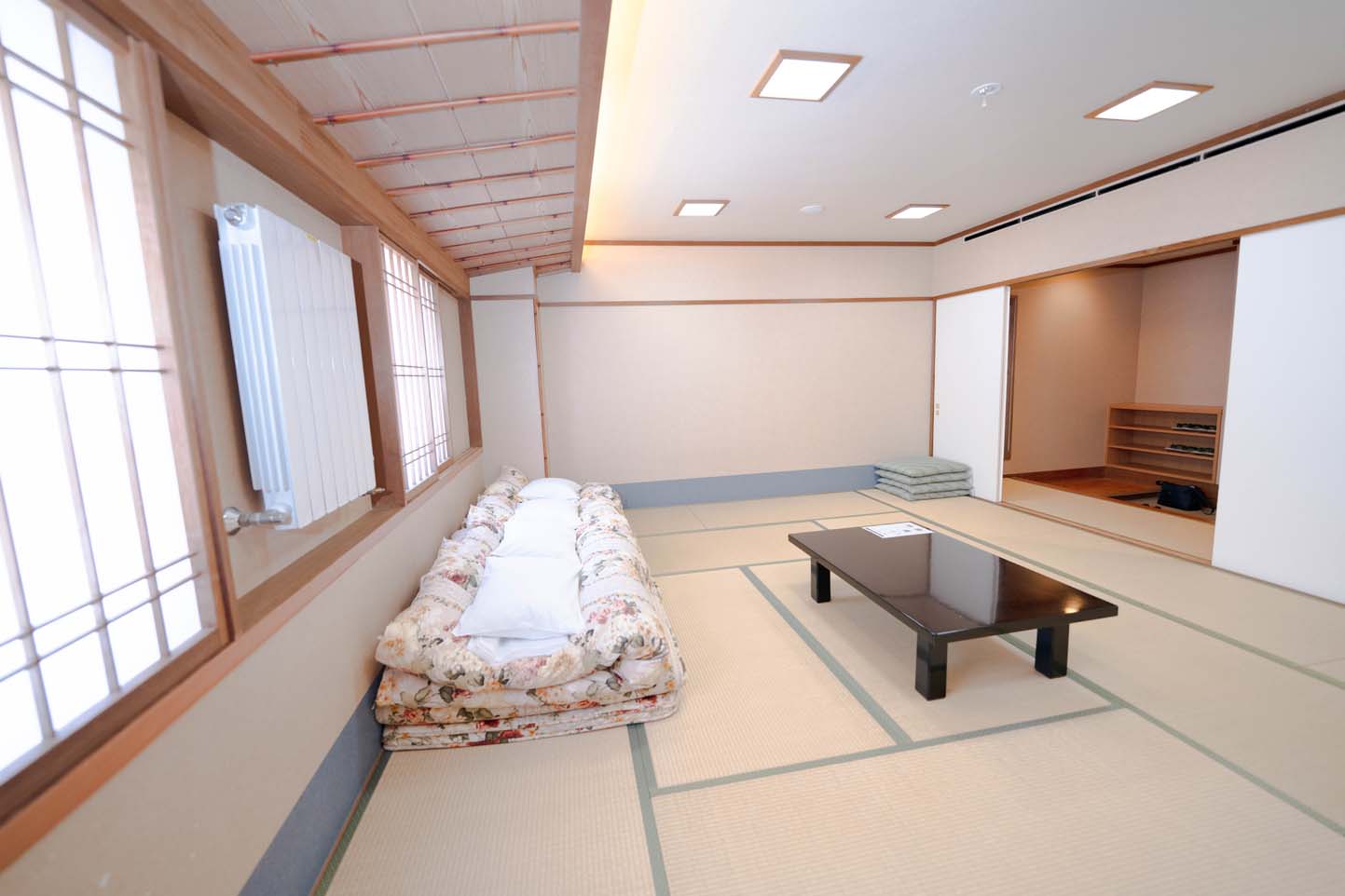 和室15畳　室内④