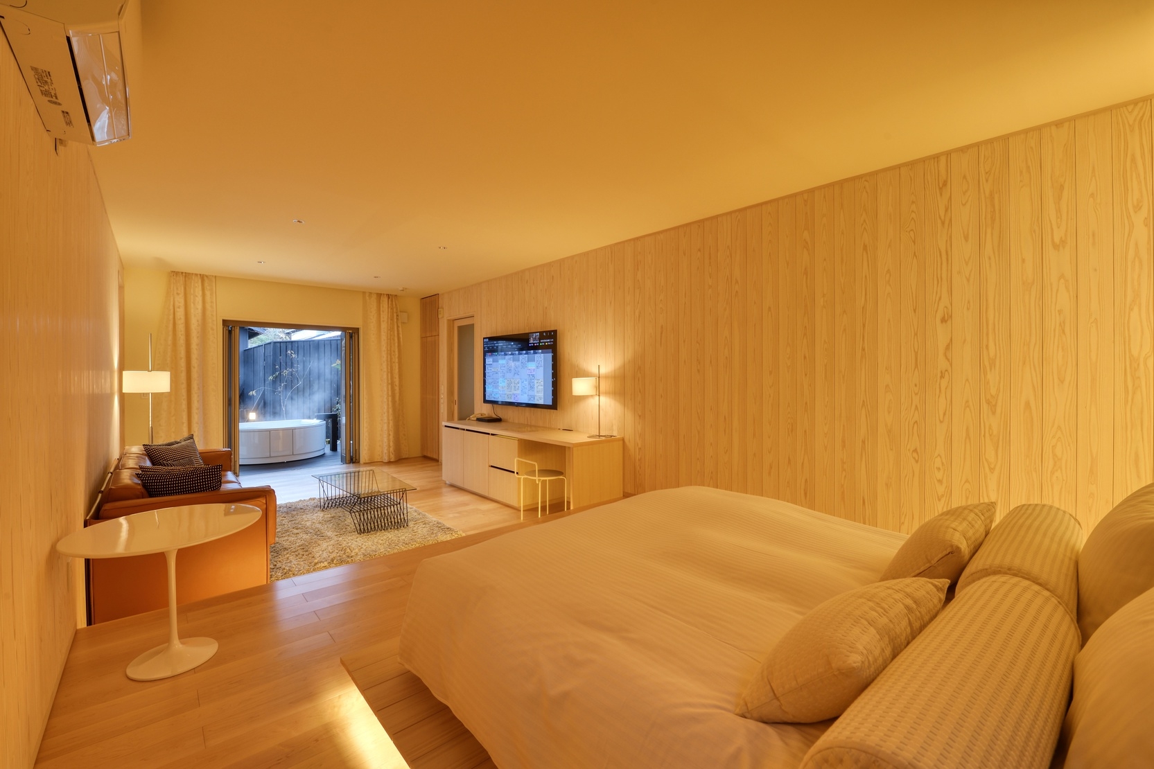 【人気NO1！特別懐石プラン】2つの温泉露天風呂付離れ＆伊勢海老他高級素材の2，2000円極上コース