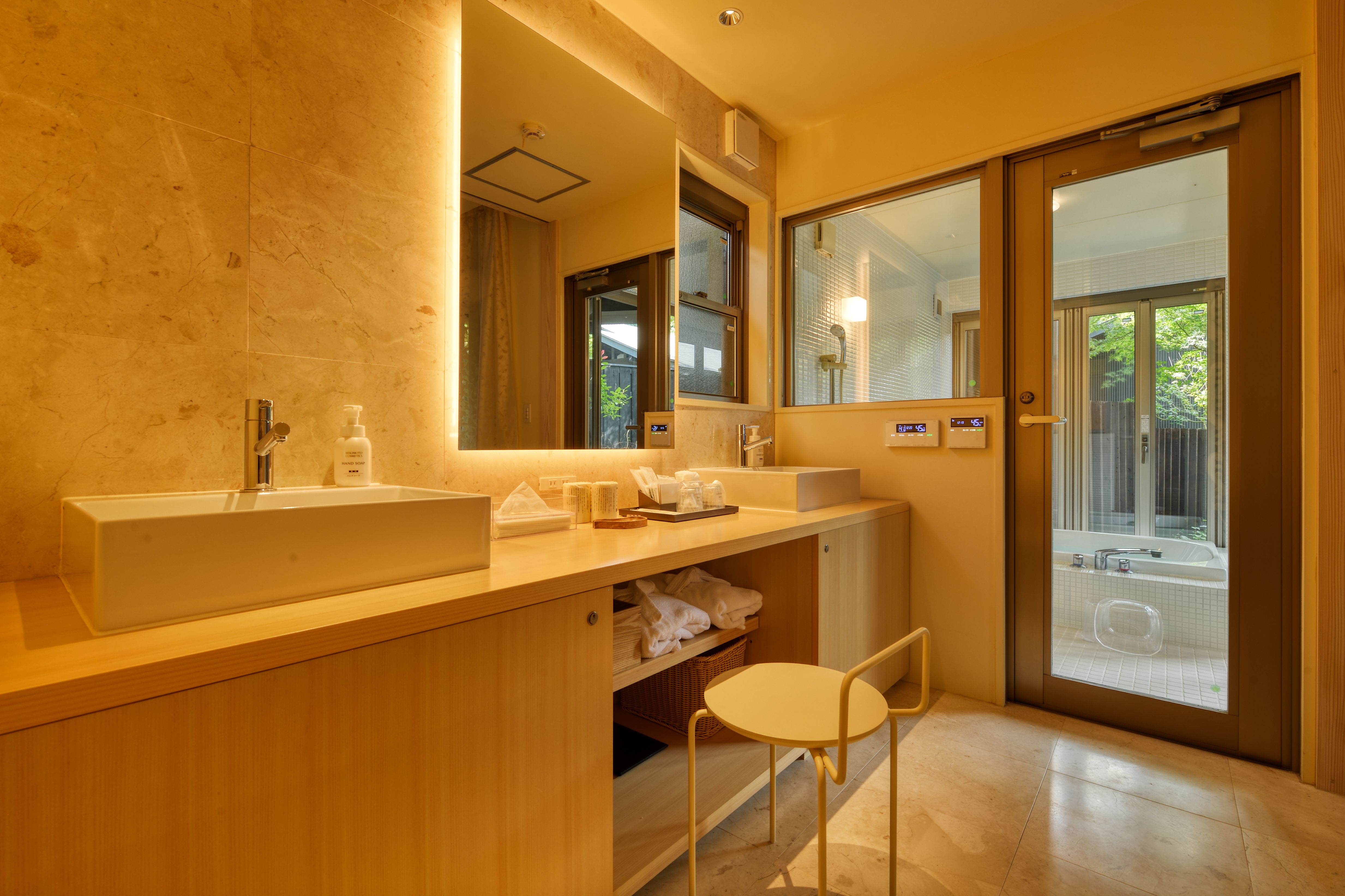 プレミアムダブル「荀　～syun～」