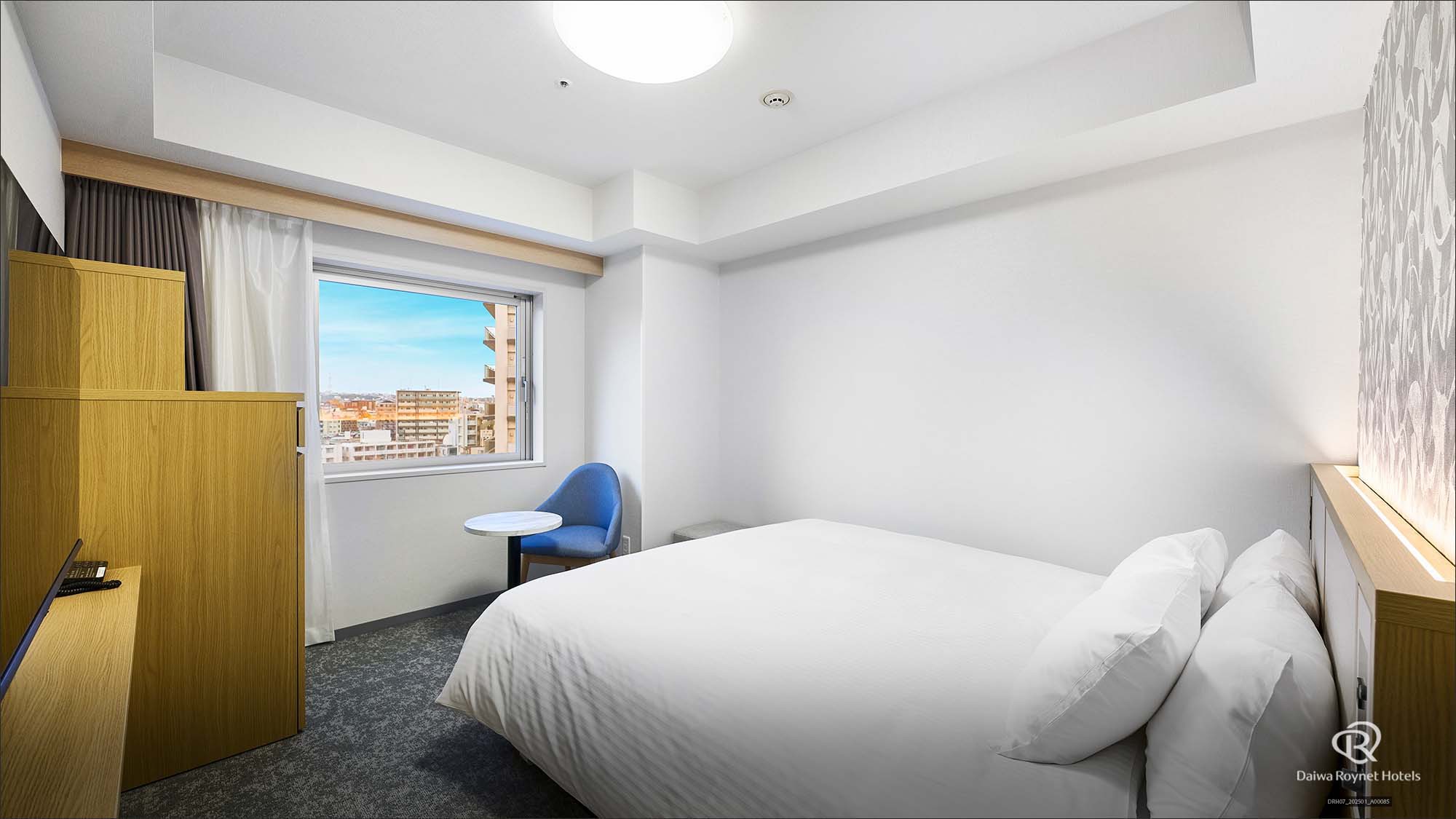 【禁煙】モデレートダブル2名　20.2平米168cm幅ベッド