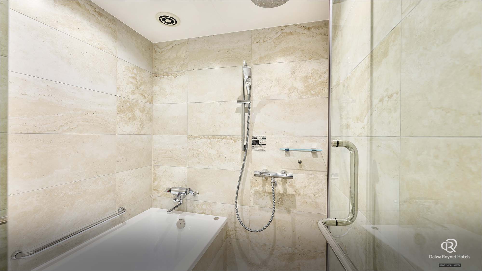 浴室（ファミリーフォース）