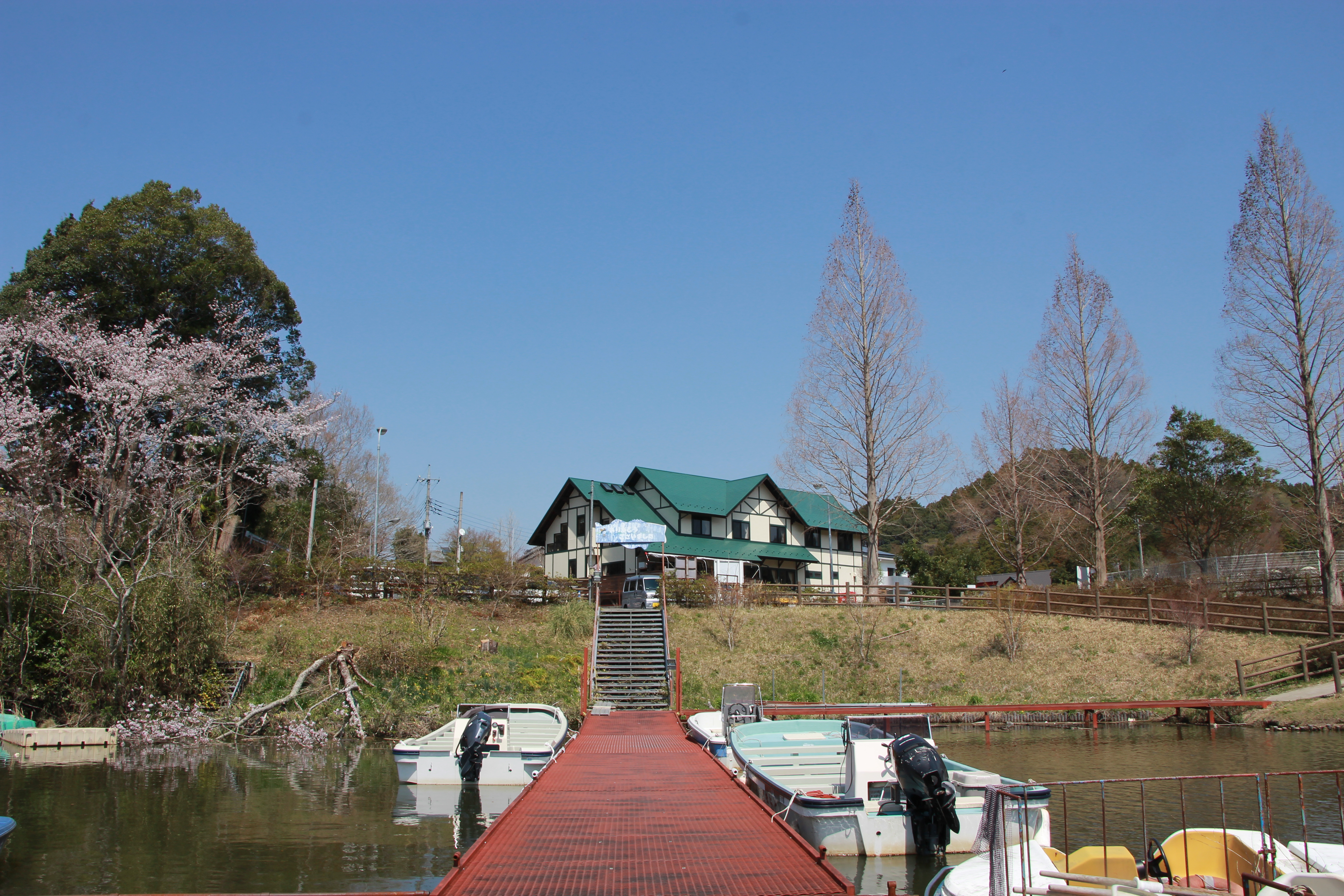 桟橋からの宿・春