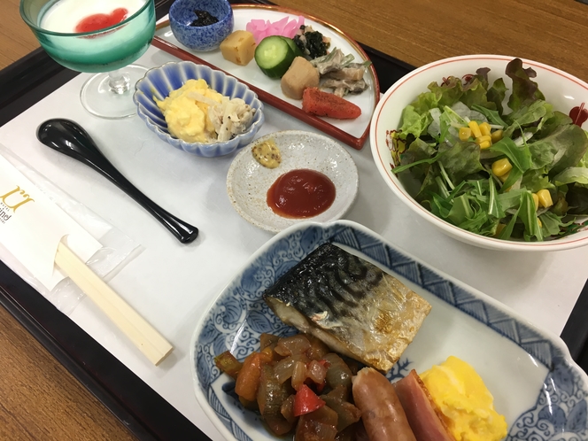 栄養バランスの考えられた朝食