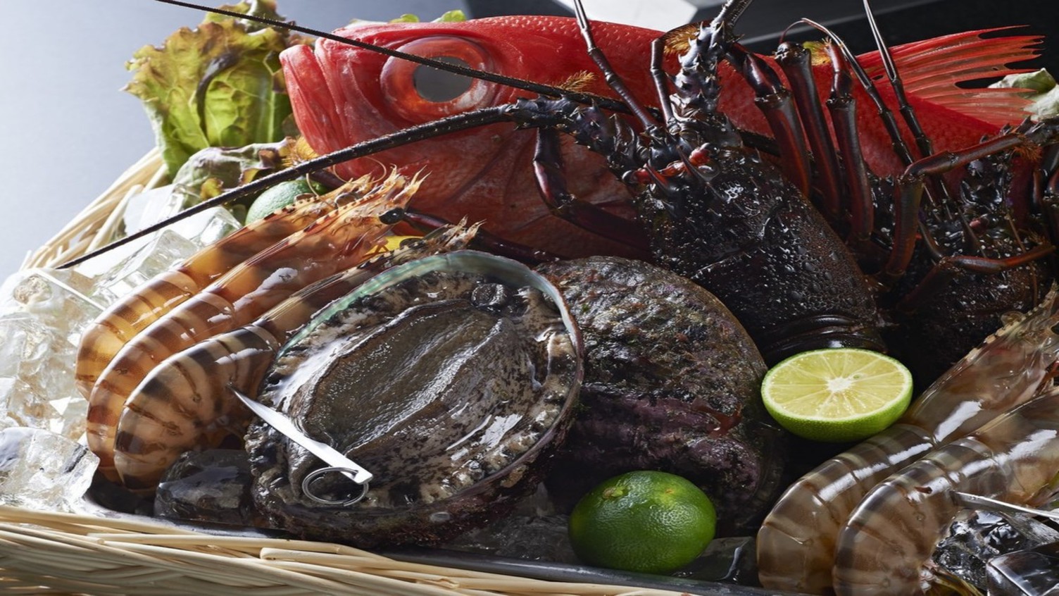 【鉄板焼最上級豪華ディナー】雲丹・伊勢海老・神戸ビーフなど豪華食材を堪能する至高コース付プラン