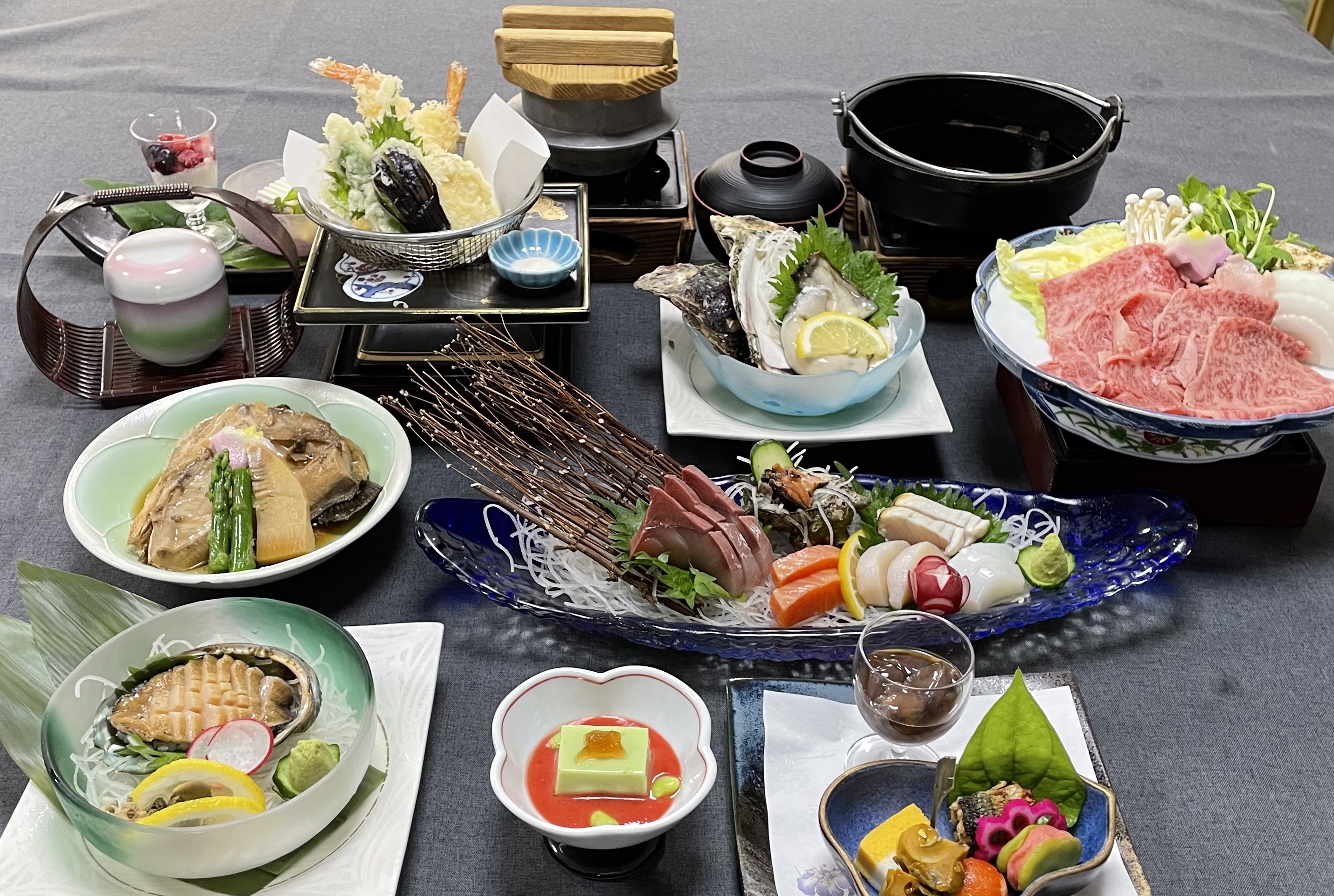 活鮑＆和牛すき焼き