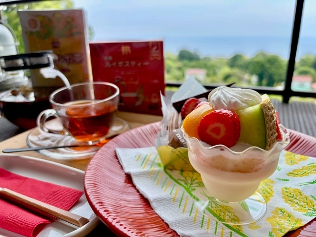 ご褒美マタニティ【プレママにプレゼント】ご褒美スイーツケーキ２種とマタニティエステ４０分付