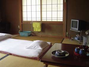 JR土浦駅より徒歩1分！ビジネスマン・観光大歓迎！素泊まりプラン♪