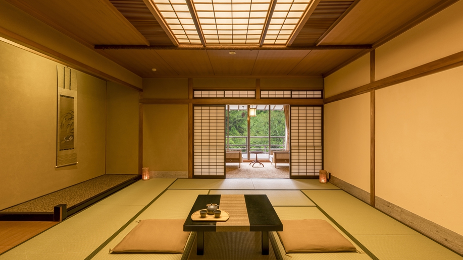 スーペリア露天風呂付和室2間7名定員　※客室の一例