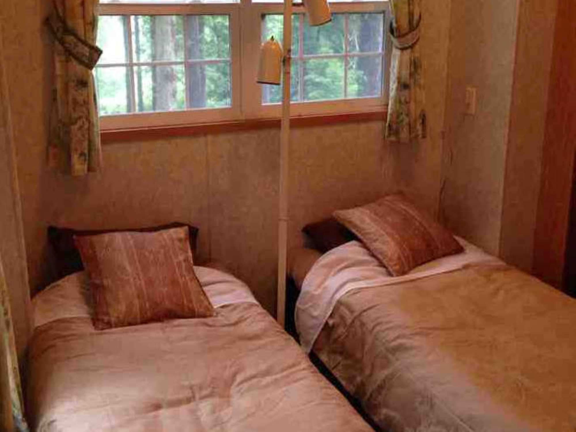 完全プライベートな空間で愛犬と満喫、里山休日リトリート（ドッグラン無料）プレミアムEAST＆WEST