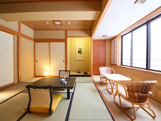 【シニアプラン】標高１４００ｍ紅葉の上高地へ♪お日にち＆部屋限定１６８００円！【予約時確認事項あり】