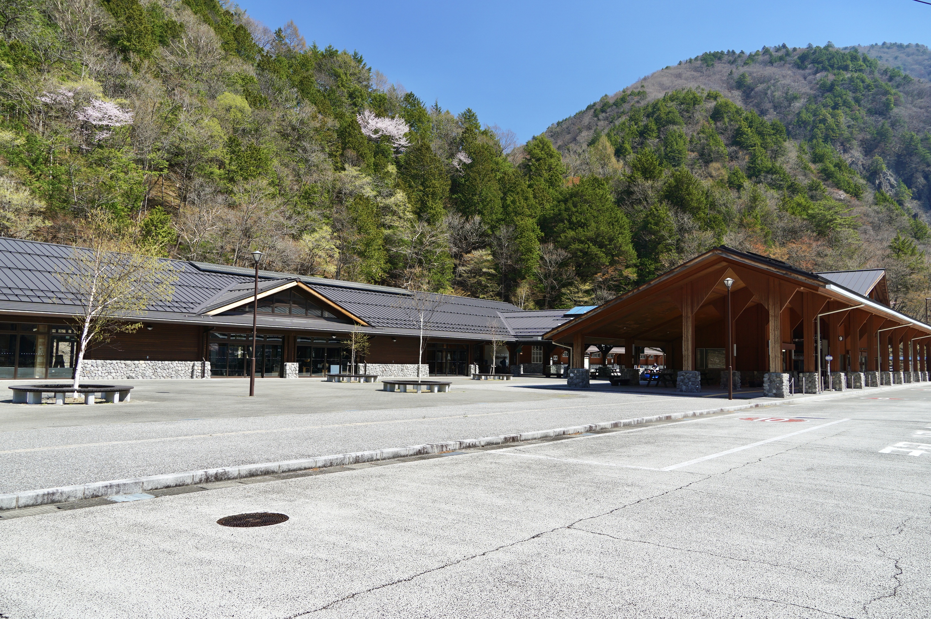 さわんどバスターミナル