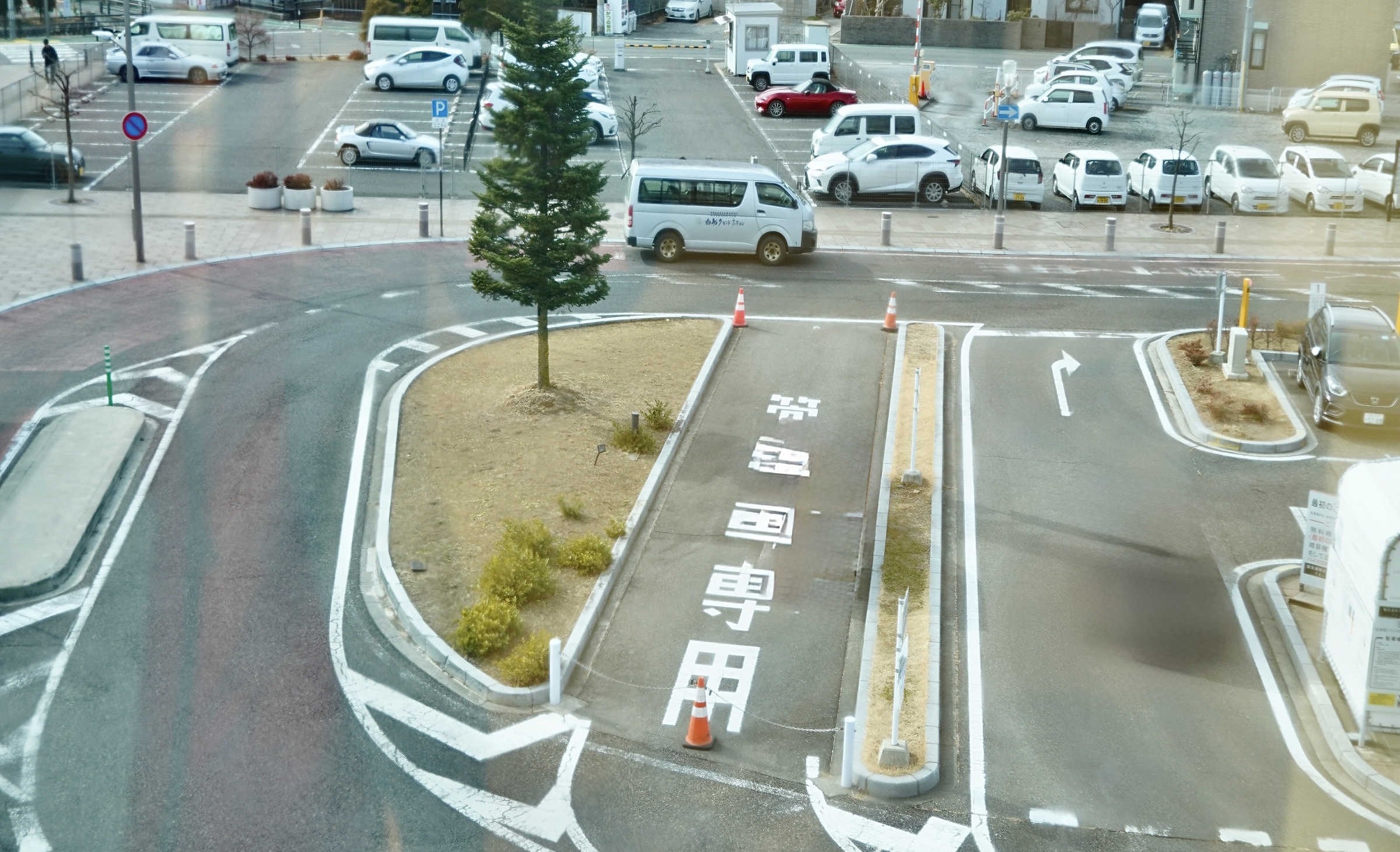 松本駅西口ロータリー