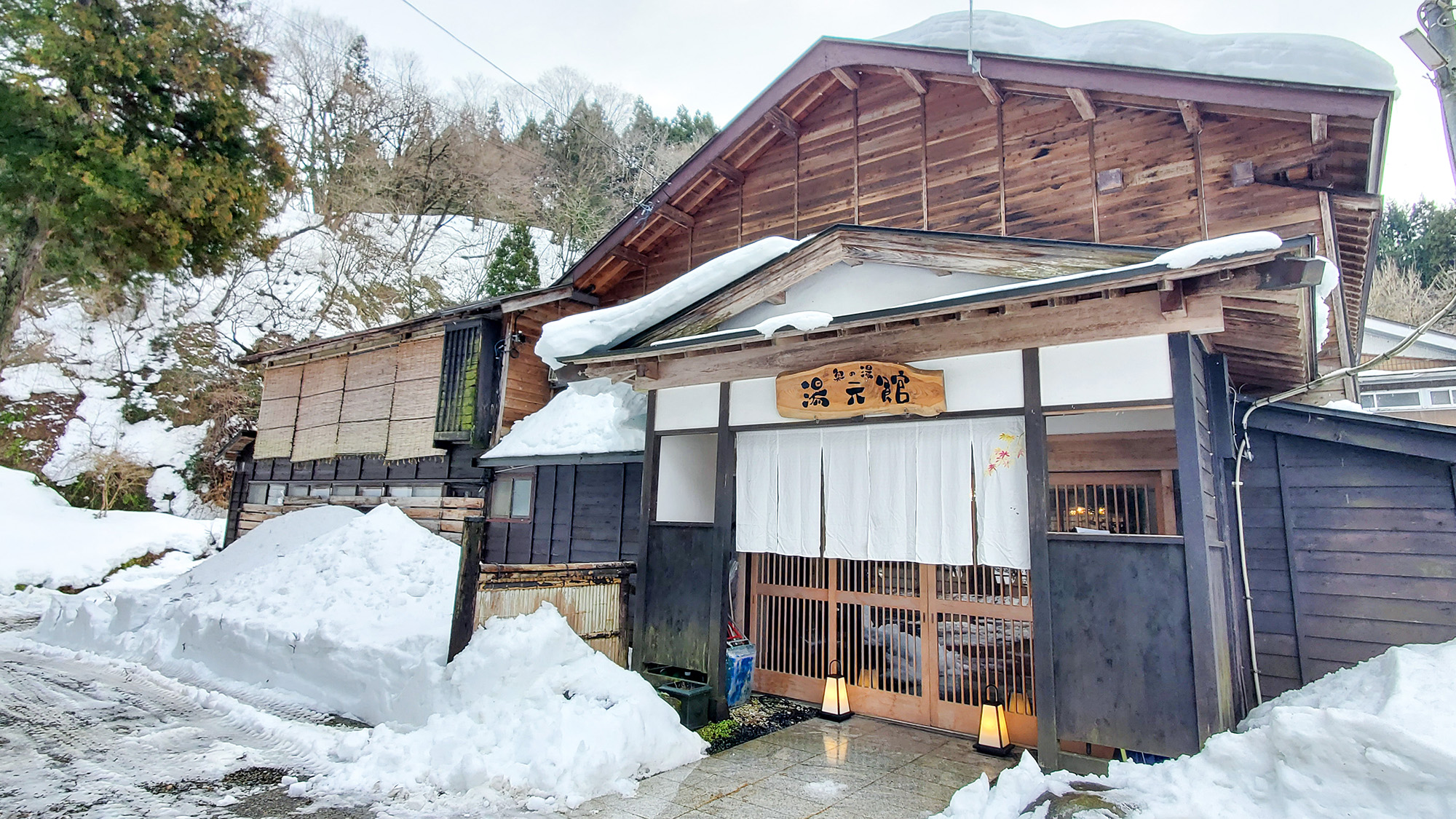 #≪外観≫～冬Ver.～雪に抱かれた宿で過ごす静かな冬の時間。