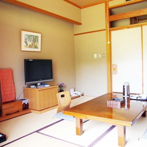 【気軽に温泉旅】こじんまり和室と秋田の郷土料理きりたんぽ鍋付き（和室7.5畳）