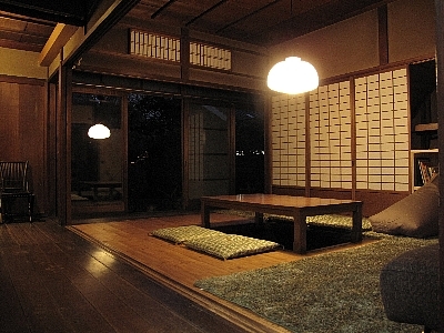 およそ築100年の日本家屋　一棟貸し
