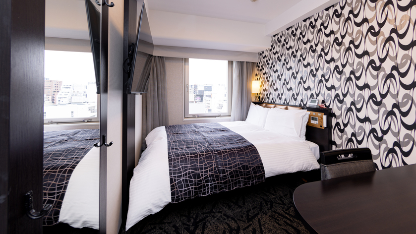 ［日帰り］ダブル【喫煙可】11平米/140cm幅ベッド1台