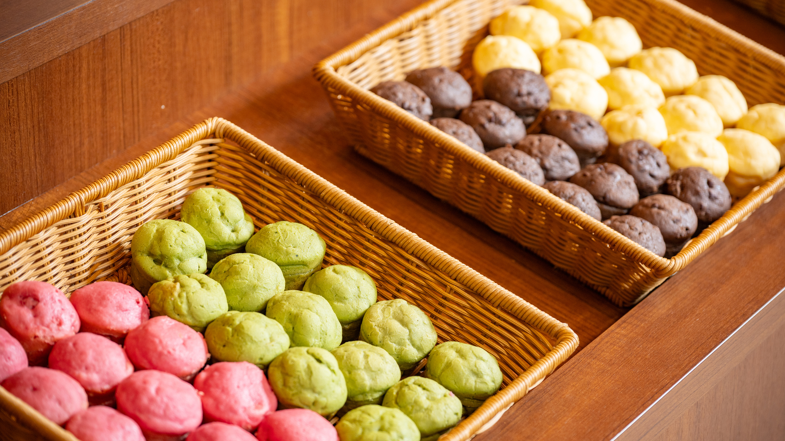 お子様1番人気！4種（チョコ・抹茶・イチゴ・バニラ）のメロンパン