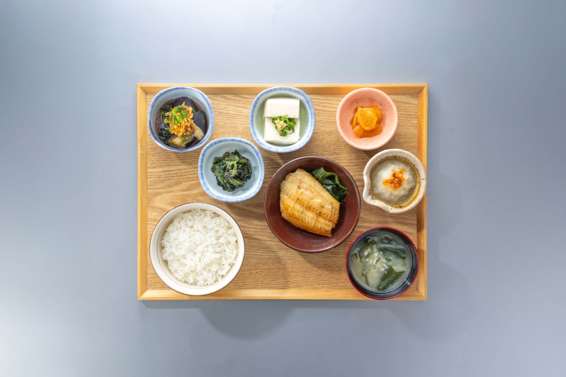 選べる朝食-和食　大戸屋