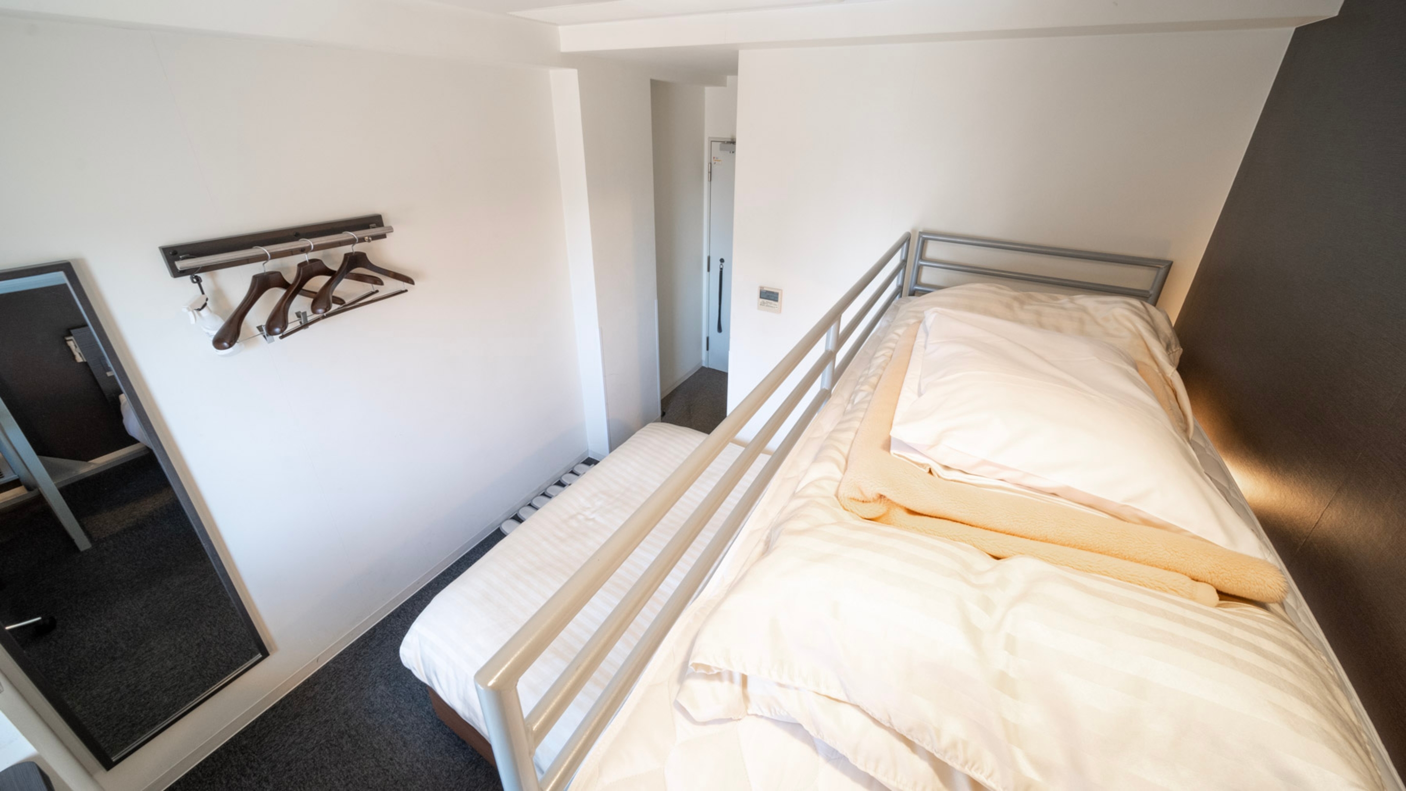 ロフト部分はお荷物置きにもなります♪