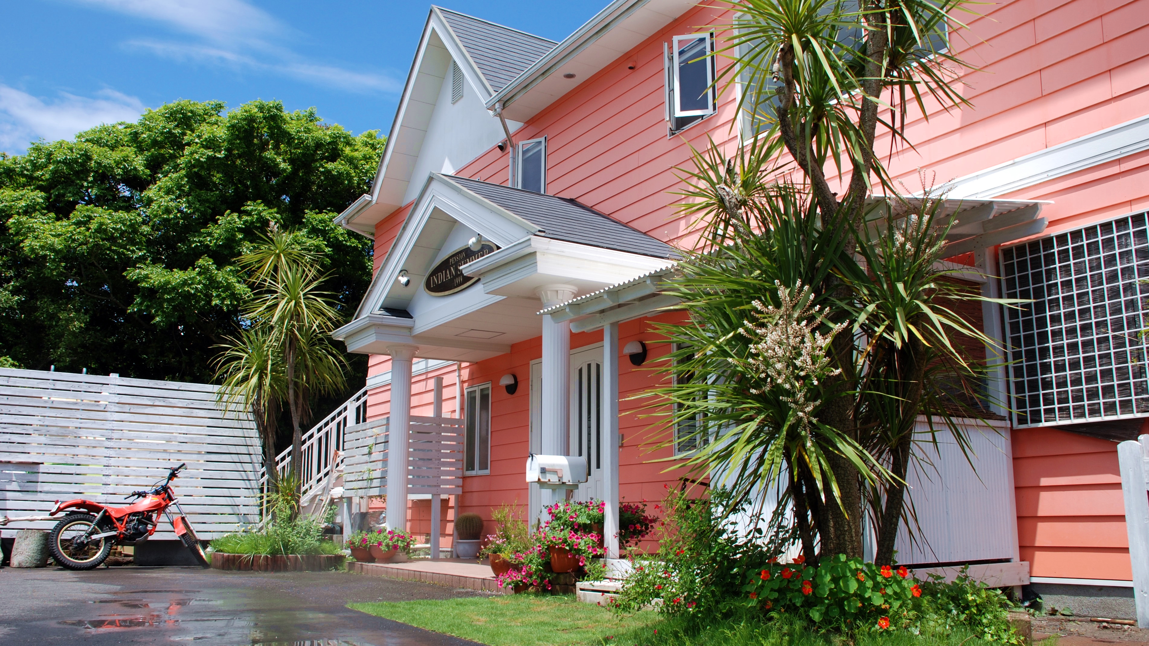 インディアンサマー外観