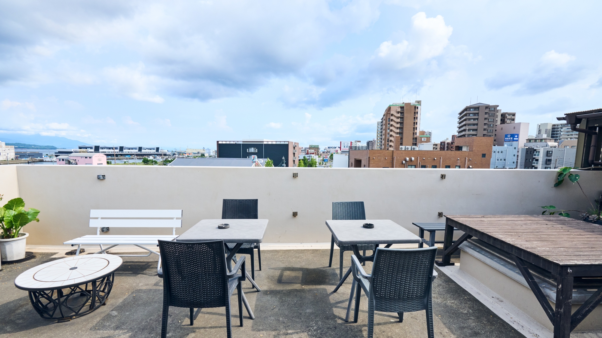 屋上_昼(共有スペース)