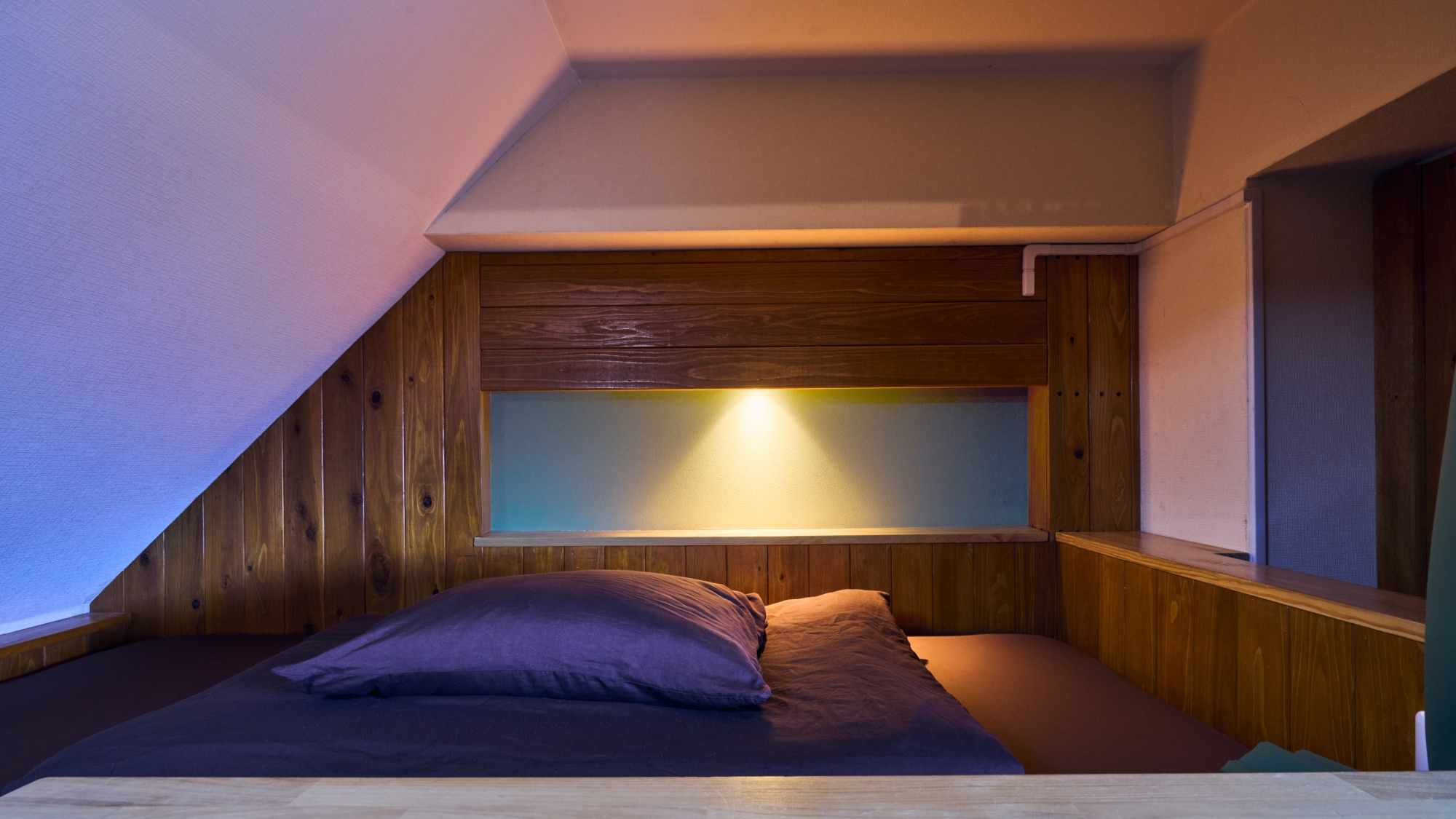 男性専用ドミトリー（相部屋）