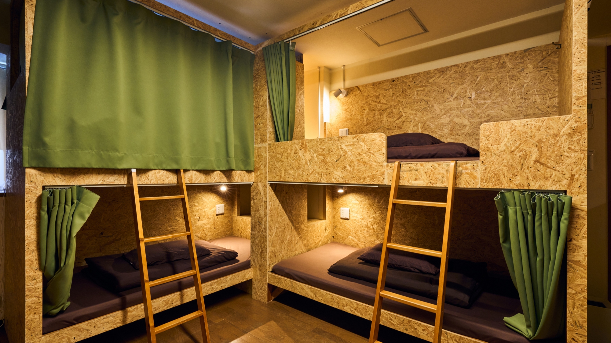 女性専用ドミトリー（相部屋）