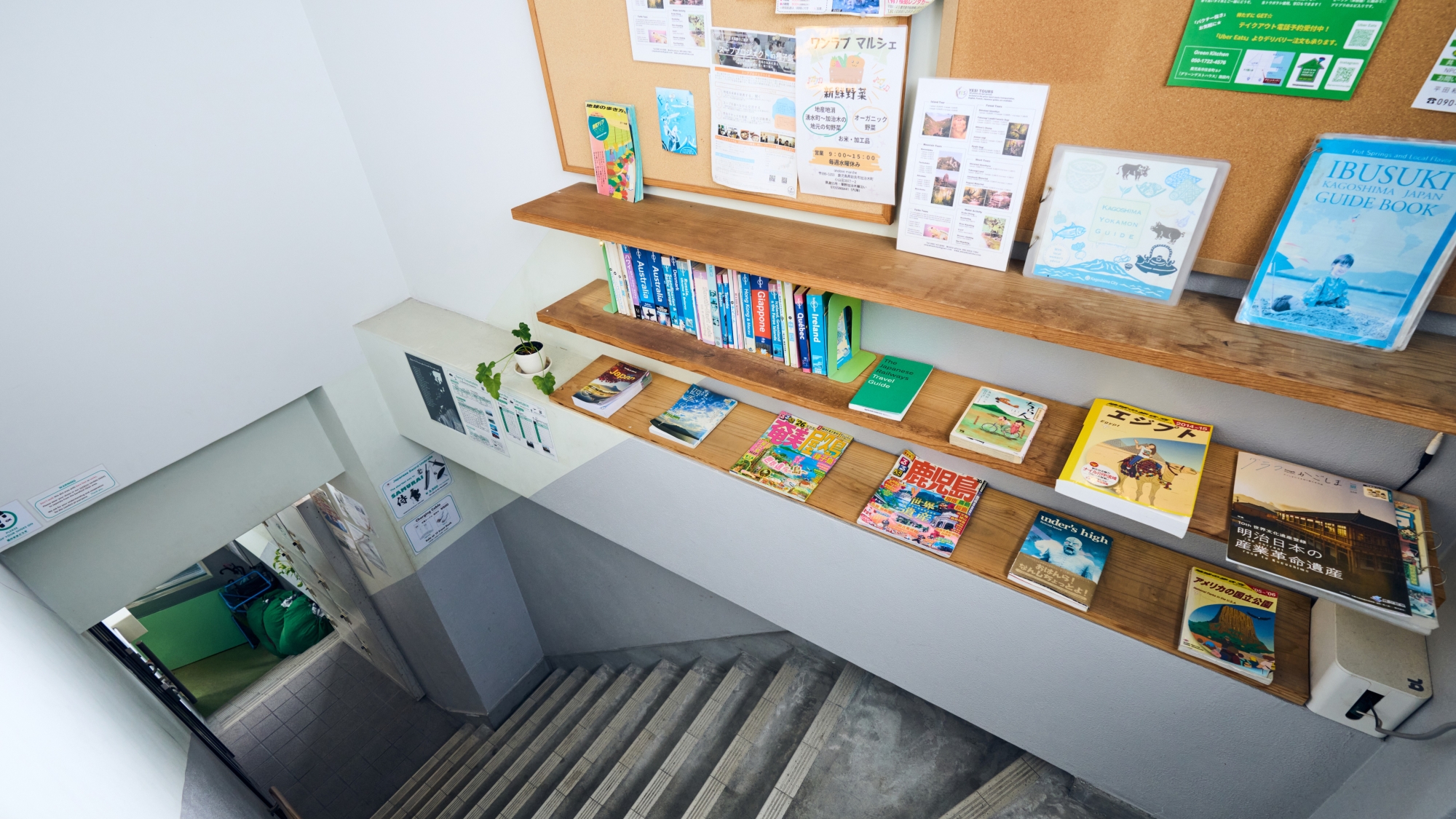 3階 階段踊り場