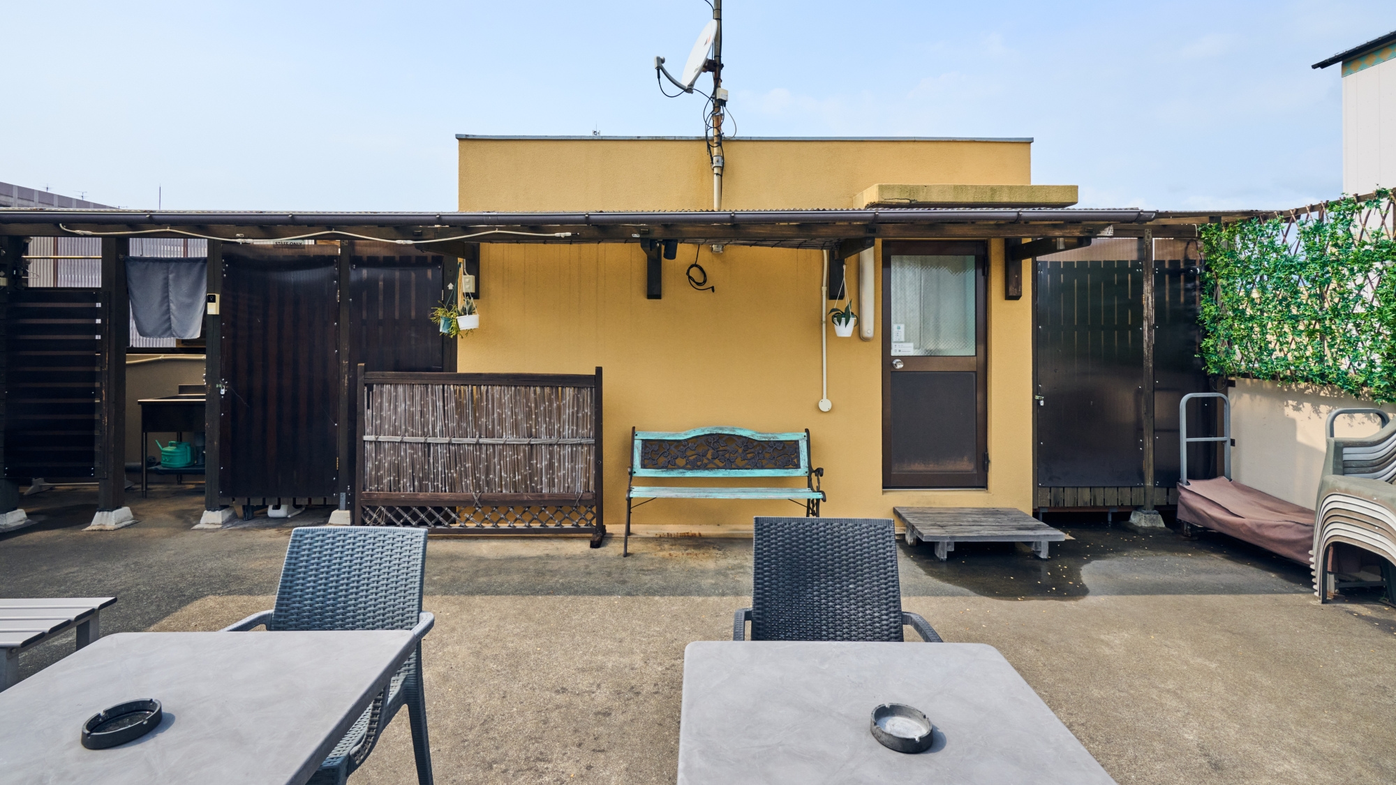 屋上_昼(共有スペース)